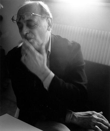 Sostiene Tabucchi