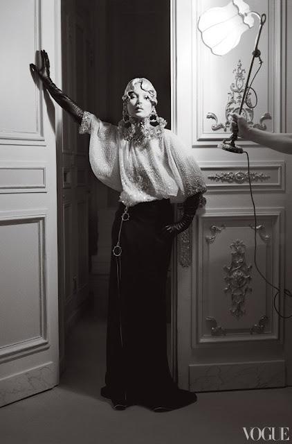 KATE MOSS / VOGUE / RITZ PARIS