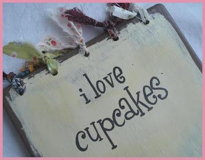 I LOVE CUPCAKES