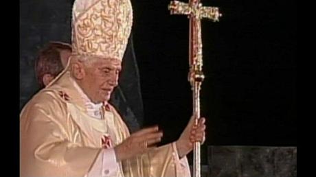 Il Papa a Cuba: “il Paese sta guardando al domani”. Arrestati 150 dissidenti a Santiago