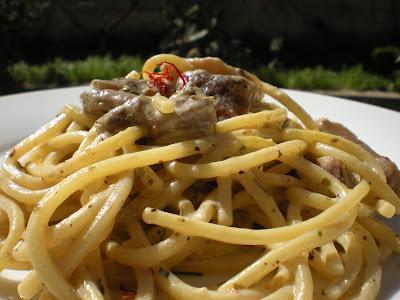 Spaghetti alla Chitarra con Funghi e Pistilli di Zafferano