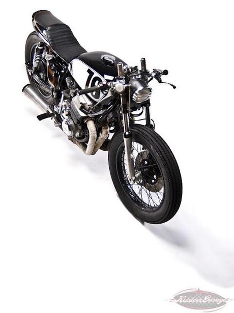 Ruvida Essenza: Motohangar Honda Cb Four