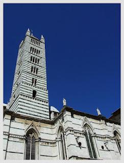 Visioni verticali. Siena.