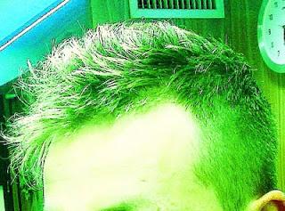 tagli di capelli UOMO E DONNA DOPPIO TAGLIO, CRESTA, PAZZI, ELEGANTI, PRECISI, LUNGHI, CORTI, SPETTINATI, TINTI, ALLA MODA, FUORI DI TESTA, ESAGERATI