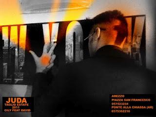 tagli di capelli UOMO E DONNA DOPPIO TAGLIO, CRESTA, PAZZI, ELEGANTI, PRECISI, LUNGHI, CORTI, SPETTINATI, TINTI, ALLA MODA, FUORI DI TESTA, ESAGERATI