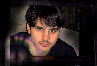 tagli di capelli UOMO E DONNA DOPPIO TAGLIO, CRESTA, PAZZI, ELEGANTI, PRECISI, LUNGHI, CORTI, SPETTINATI, TINTI, ALLA MODA, FUORI DI TESTA, ESAGERATI