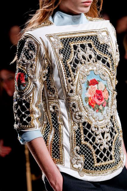 BALMAIN / PEARL EMBROIDERED + MASTERPIECE