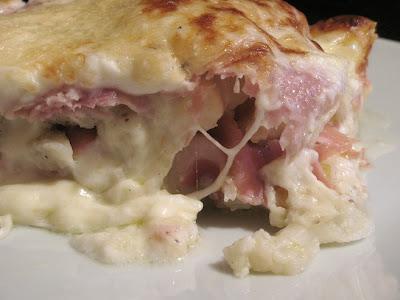 FACCIA TOSTA, C'E' CHI PENSA E CHI COPIA - CAVOLFIORE CON PROSCIUTTO COTTO E PROVOLA GRATINATO - CHEESY BAKED CAULIFLOWER