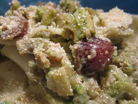 Straccetti con ragù d'avocado