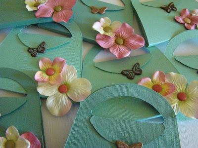 INVITI A BORSETTA....