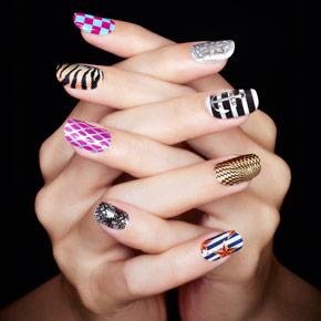 Tutorial:Creare facilmente Nails Stickers