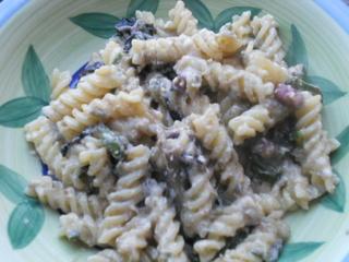 Fusilli alla carbonara di verdure