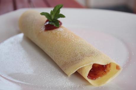 Crepes di riso con marmellata di fragole