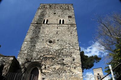 RUTA a Ravello .  L' Italia una vita in viaggio