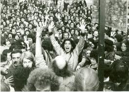 Politica o non politica? Sfogliando un fiore decideremo del nostro futuro?