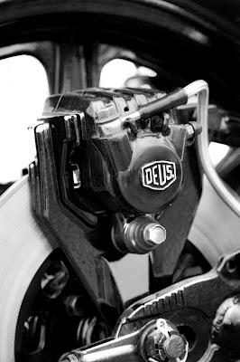 Yamaha SR400 GRIEVOUS ANGEL by Deus Australia