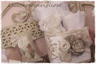 shabby chic style: per accessori di bellezza e di gioielli