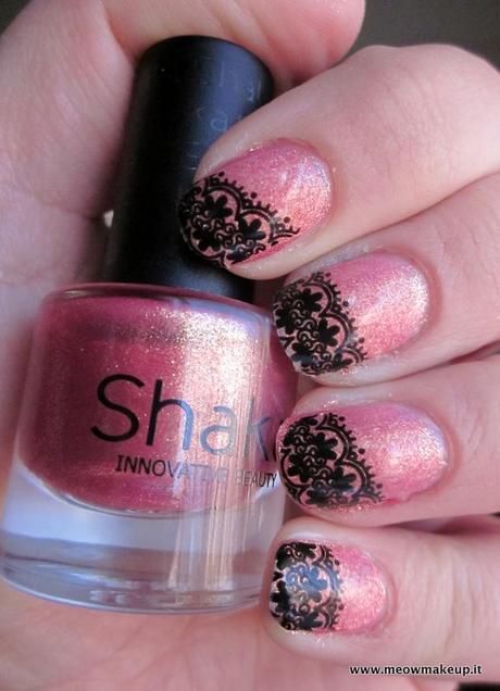 Smaltite: Shaka n.420 & Essence Nail Fashion Sticker Gel Style