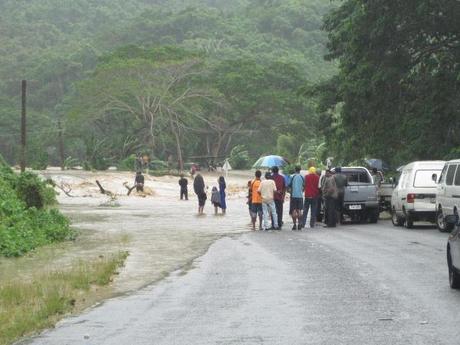 Strada bloccata tra Sigaroka e Nadi - Fiji Marzo 2012