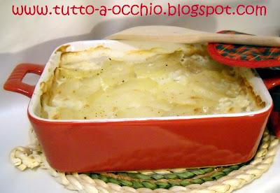 Continua il viaggio, eccoci in Piemonte - La glôre a talhioun (pasticcio di patate e cipolle)