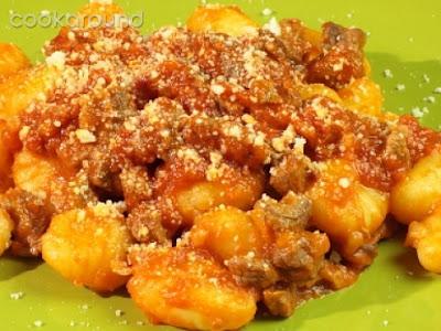 MAGNA'EBBEVE - Gli Gnocchi al Castrato