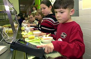 Scanner biometrici. Lasciate le vostre impronte digitali, o voi che entrate!