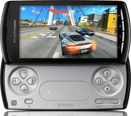 Sony Ericsson XperiaPlay Sony Xperia Play: Rilasciata Prima Beta Ice Cream Sandwich [Download e Guida]