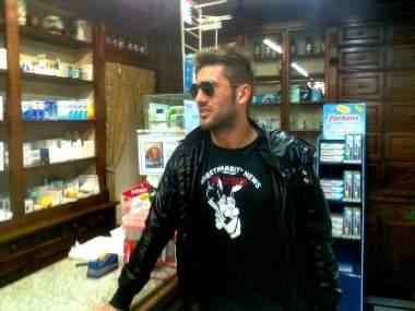 Simone Malatesta..in farmacia..?