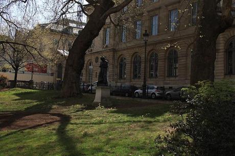 Midday and midnight in Paris - University zone