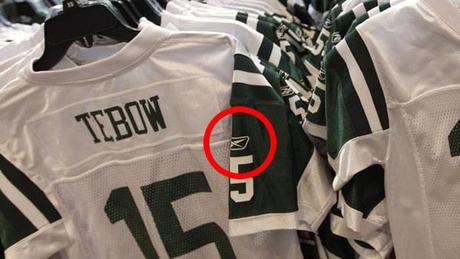 Maglia Tebow dei NY Jets, Nike blocca Reebok