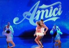 amici, maria de filipi, riassunto prima parte amici, belen rodriguez, luciana littizzetto