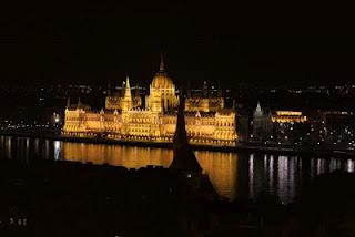 BUDAPEST CITTA' ROMANTICA TUTTA DA SCOPRIRE - Reportage di Anita Gambelli