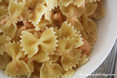 Farfalle al salmone - Farfalle with Salmon