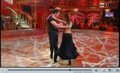 Ballando con Te: Thomas Forrester (Adam Gregory) e il tango da orangotango
