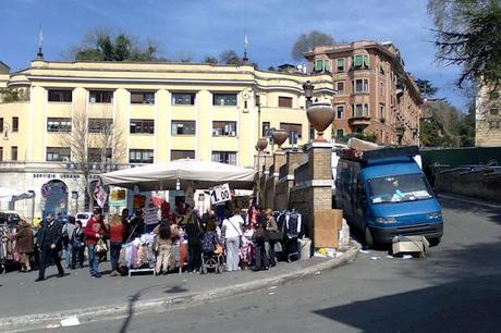 Il raccapricciante suk di Piazzale Flaminio