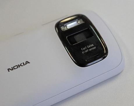 Confronto Video Registrazione Nokia 808 PureView Apple iPhone 4S